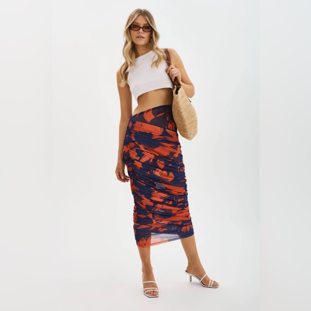 Lamarque Pace Long Mesh Skirt size xs